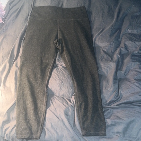 Fabletics Power Hold size large - Picture 2 of 7